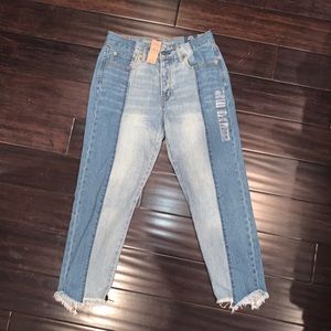 VINTAGE HI-RISE AEO DENIM